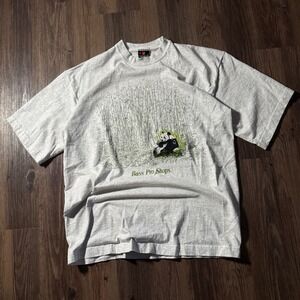 Vintage Signal Sports Bass Pro Shops Panda Graphic T Shirt Gray XL
